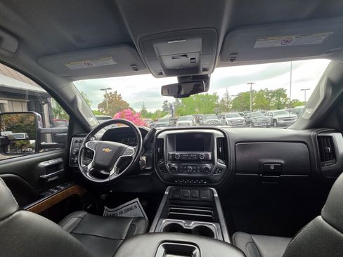 Used 2019 Chevrolet Silverado 2500 LTZ w/ Duramax Plus Package AWD/4WD image 13