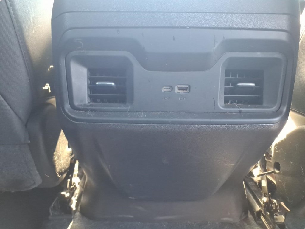 Used 2024 Chevrolet Silverado 1500 LT RWD image 15