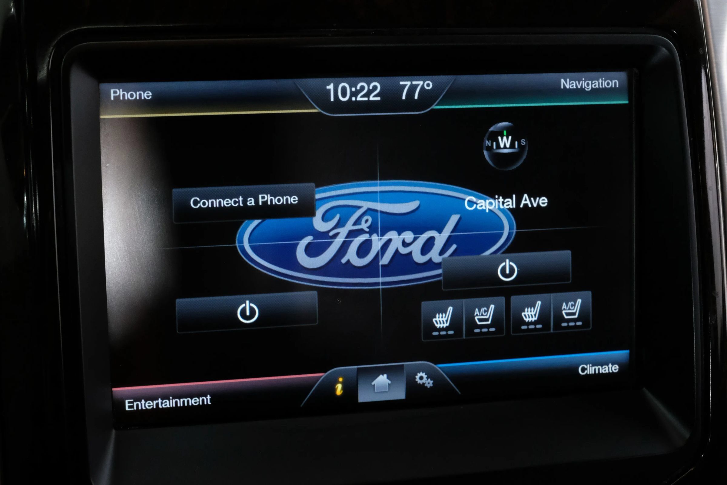 Used 2014 Ford F150 Platinum AWD/4WD image 35