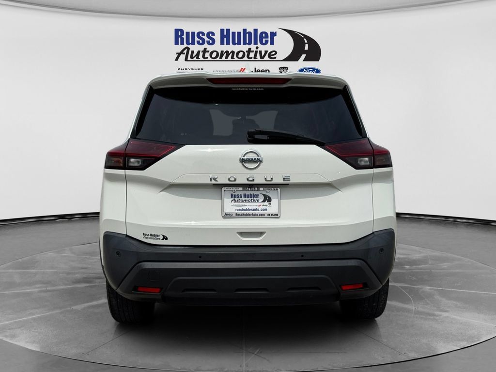 Used 2021 Nissan Rogue S FWD image 4