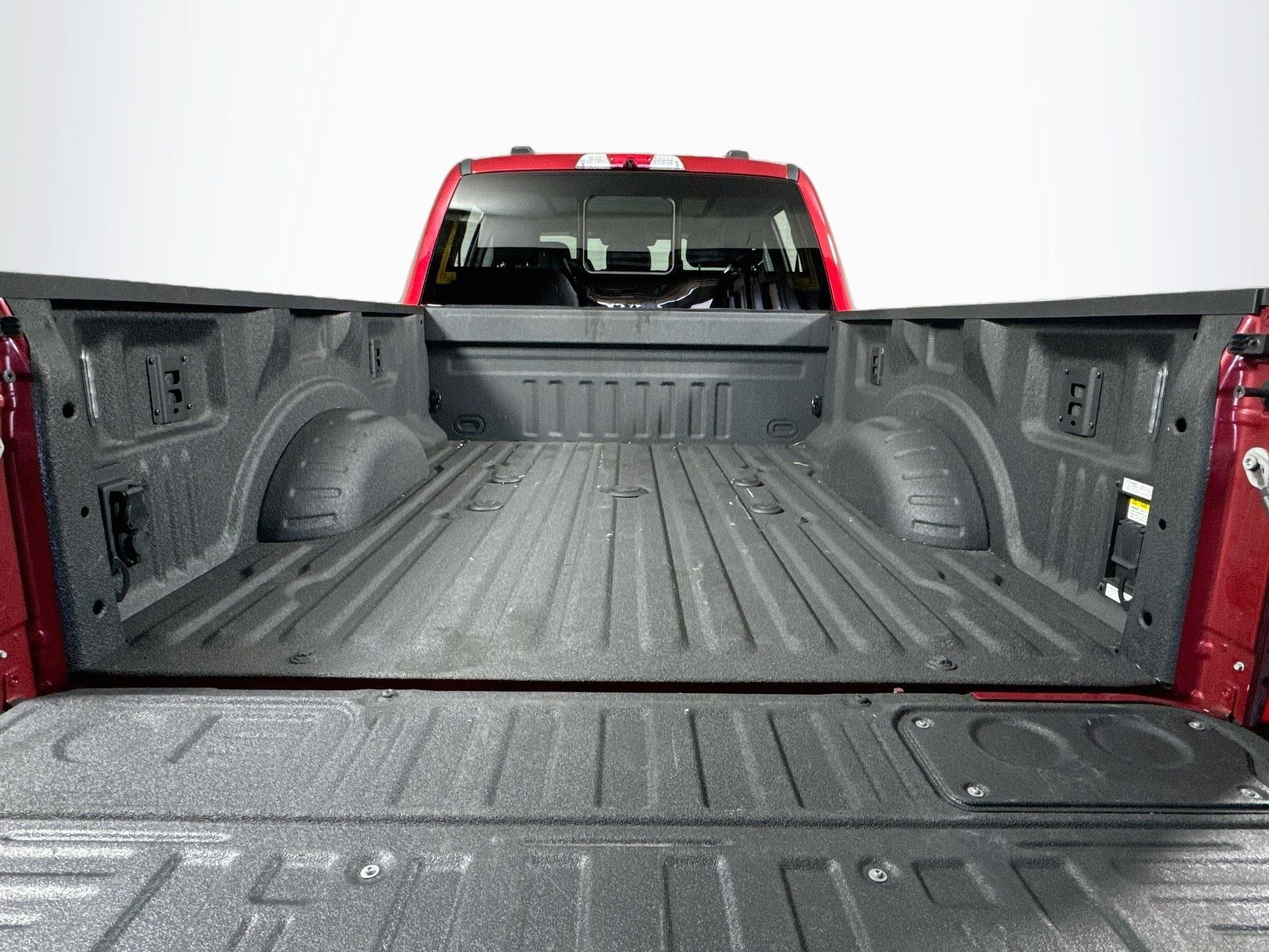Used 2024 Ford F250 Limited w/ Snow Plow Prep Package AWD/4WD image 28
