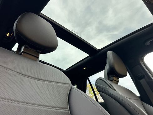 New 2026 Mercedes-Benz GLC 300 4MATIC image 16