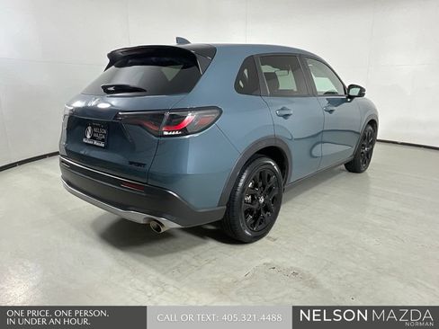 Used 2024 Honda HR-V Sport image 6
