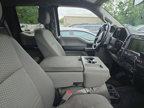 Used 2015 Ford F150 XLT w/ Equipment Group 302A Luxury RWD image 11