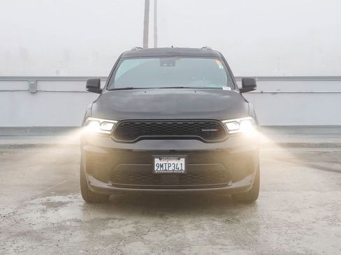 Certified 2024 Dodge Durango GT image 3