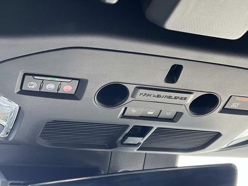 New 2026 GMC Hummer EV 4x4 Crew Cab image 30