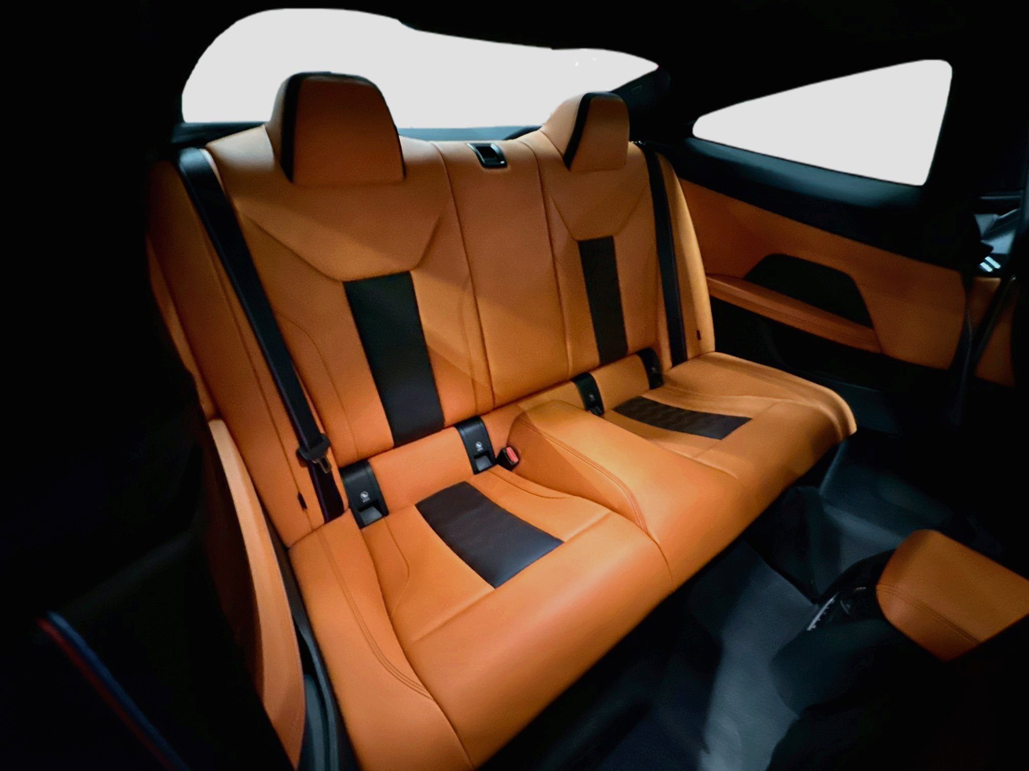 Used 2021 BMW M4 Competition w/ Executive Package RWD image 27