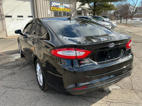 Used 2014 Ford Fusion SE image 5