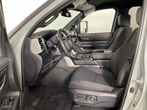 New 2026 Toyota Tundra SR5 image 18
