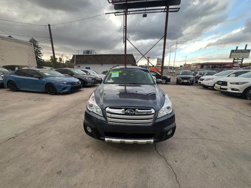 Used 2014 Subaru Outback 3.6R Limited AWD/4WD image 2