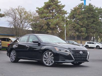 New 2025 Nissan Altima 2.5 SL
