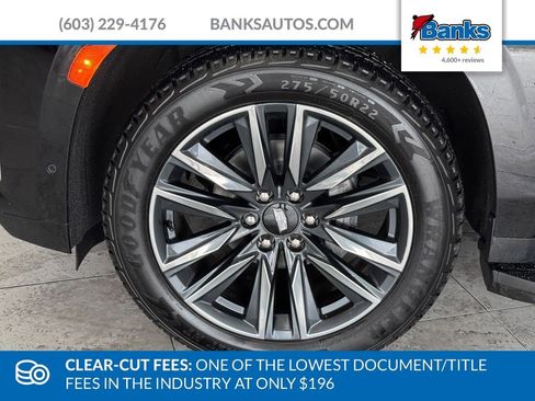 Certified 2023 Cadillac Escalade ESV Premium Luxury w/ Performance Package AWD/4WD image 4