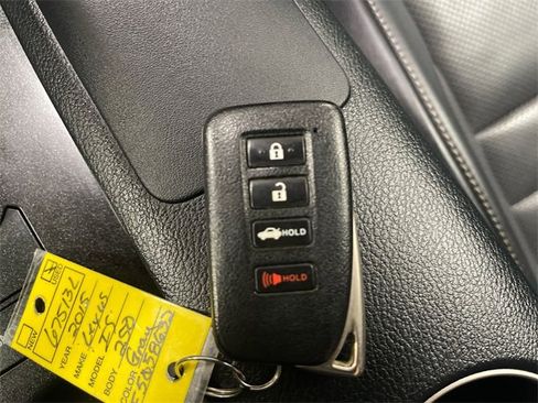 Used 2015 Lexus IS 250 image 20