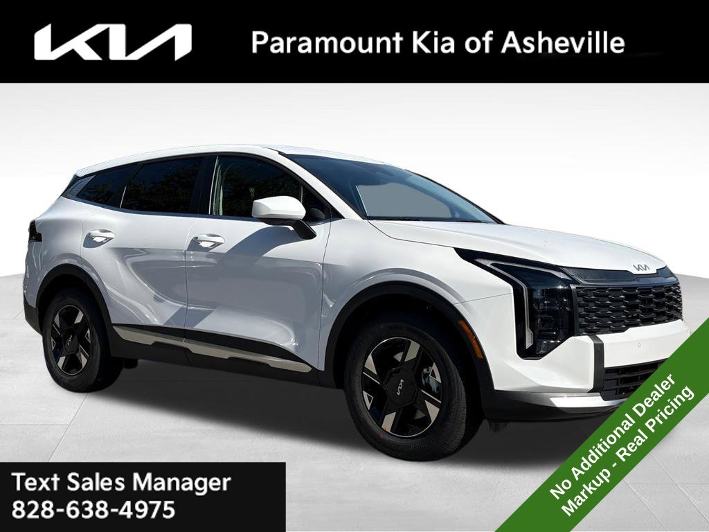 New 2027 Kia Sportage LX FWD image 1