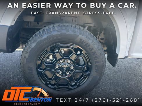 Used 2025 Ford Ranger XLT w/ Black Appearance Package AWD/4WD image 28