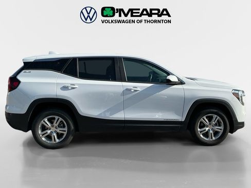 Used 2024 GMC Terrain SLE AWD/4WD image 6