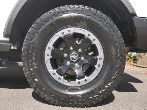 Certified 2022 Ford Bronco Badlands image 22