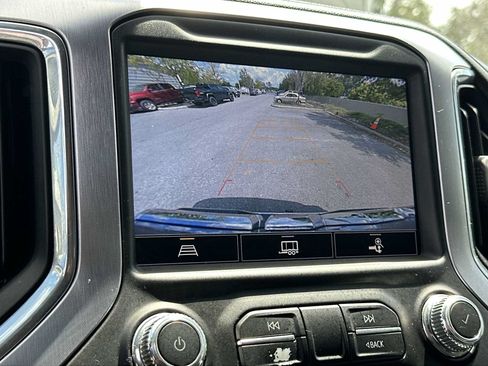Certified 2022 GMC Sierra 1500 SLT w/ SLT Premium Package AWD/4WD image 22