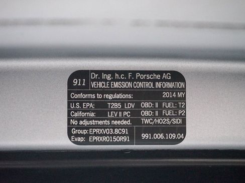 Used 2014 Porsche 911 Carrera image 38