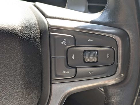 Used 2022 Chevrolet Silverado 1500 ZR2 w/ Technology Package AWD/4WD image 31