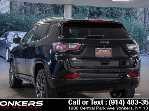 Used 2024 Jeep Compass Limited w/ Driver Assist Group I image 21