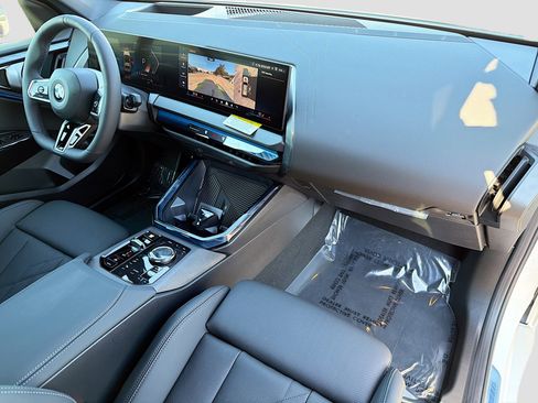 New 2026 BMW X3 xDrive30 w/ Premium Package image 14