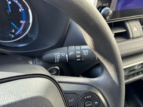 Certified 2025 Toyota RAV4 XLE image 27