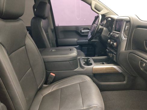 Used 2020 Chevrolet Silverado 1500 LT Trail Boss AWD/4WD image 21