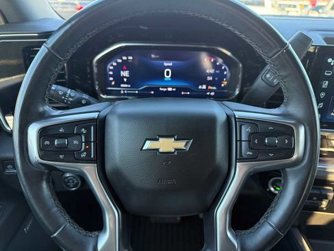 Used 2024 Chevrolet Silverado 2500 LTZ w/ LTZ Convenience Package image 32