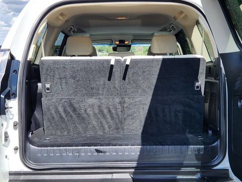 Used 2023 Lexus GX 460 Premium w/ Premium Plus Package AWD/4WD image 24