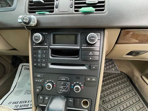 Used 2010 Volvo XC90 3.2 FWD image 14