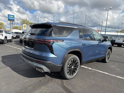 New 2026 Chevrolet Traverse LT w/ Sun and Wheel Package image 7
