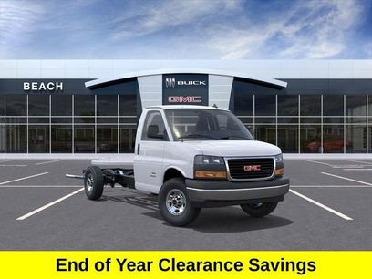 New 2025 GMC Savana 3500 w/ Power Convenience Package