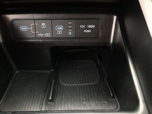Used 2025 Hyundai Tucson SEL FWD image 4