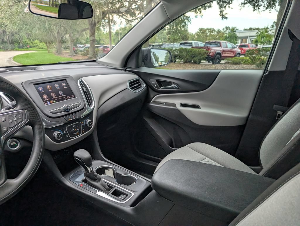 Used 2024 Chevrolet Equinox LS w/ LS Convenience Package FWD image 14