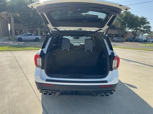 New 2026 Ford Explorer ST w/ Sun And Sound Package AWD/4WD image 6