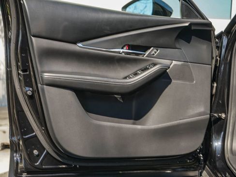 Used 2025 MAZDA CX-30 AWD 2.5 S w/ Preferred Package image 19