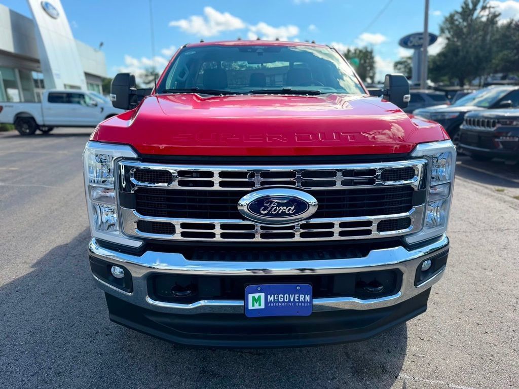 Used 2025 Ford F350 XLT w/ Snow Plow Prep Package AWD/4WD image 10