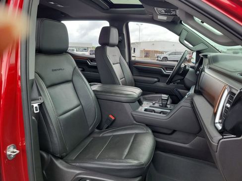 Used 2024 GMC Sierra 1500 Denali w/ Denali Reserve Package RWD image 29
