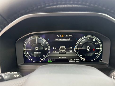 Used 2025 Mitsubishi Outlander SEL image 13