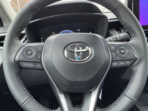 New 2026 Toyota Corolla Cross LE image 13