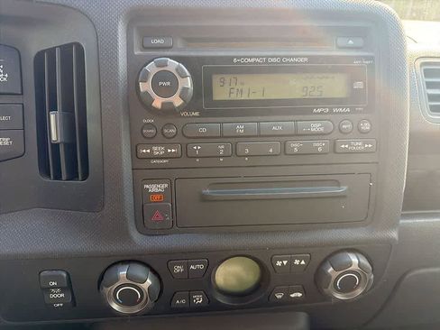 Used 2011 Honda Ridgeline RTS image 17