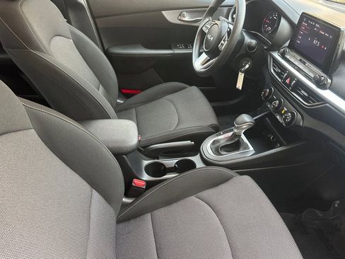 Used 2024 Kia Forte LXS image 15