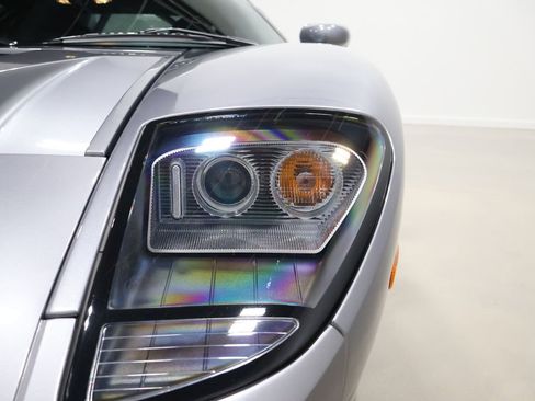 Used 2006 Ford GT image 69