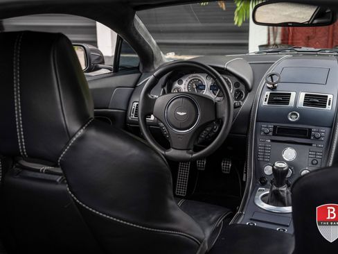 Used 2007 Aston Martin V8 Vantage Coupe RWD image 25
