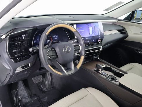 Used 2025 Lexus RX 350 AWD w/ Convenience Package image 7