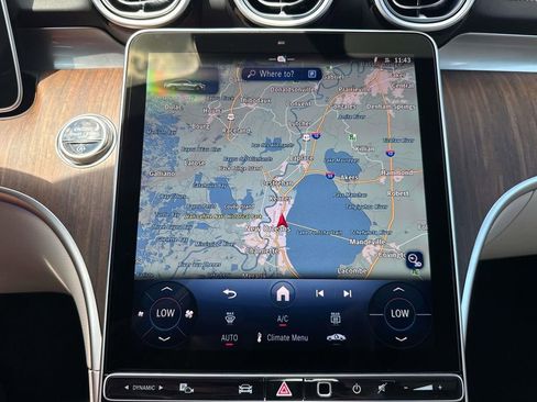 New 2026 Mercedes-Benz CLE 300 4MATIC Coupe image 11