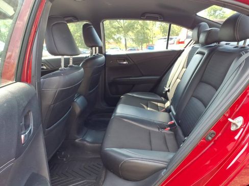 Used 2016 Honda Accord Sport image 4