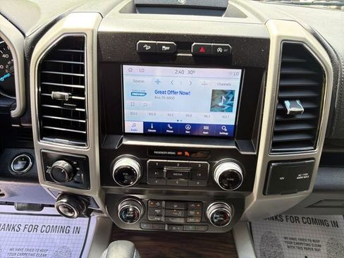 Used 2019 Ford F150 Lariat w/ Equipment Group 502A Luxury AWD/4WD image 18