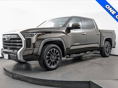Used 2024 Toyota Tundra Limited RWD image 2
